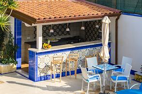 Mediterranean Charm