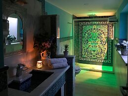 Mediterranean Charm
