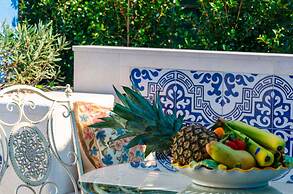Mediterranean Charm