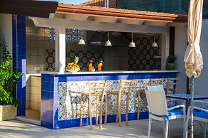 Mediterranean Charm