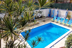 Mediterranean Charm
