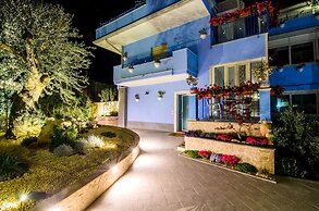 Mediterranean Charm