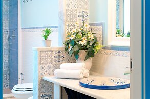 Mediterranean Charm
