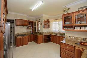 Ndeiya House