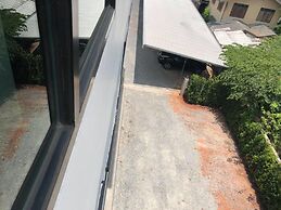 DD Modern House
