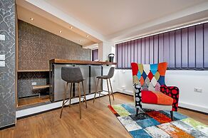 Lakovich Sea View Apartments