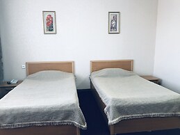Altyn-Adam Hotel