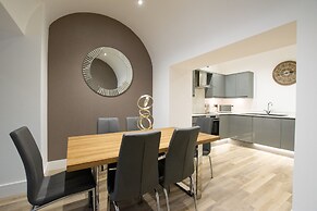 Rowan Tree Your Apartment