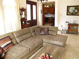 Webooking Theodora Villa