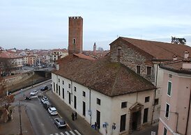 Ca' Lou al Teatro