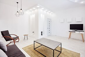 Flatsis Apartment Bazhanova 12