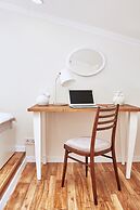Flatsis Apartment Dudinskaya 1A