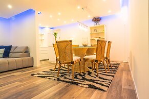 Luxury Apartment & Penthouse Villa