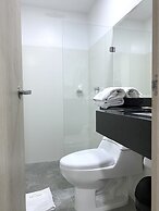 Seven Inn Hotel