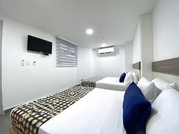 Seven Inn Hotel
