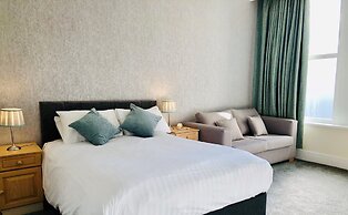 The Clarendon Hotel