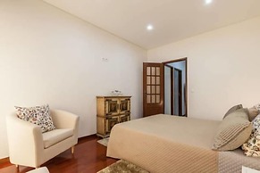 Barnabe Apartment