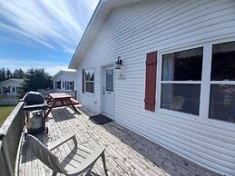 Anne's Windy Poplars Cottage Resort