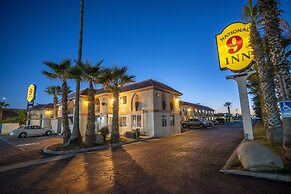 National 9 Inns