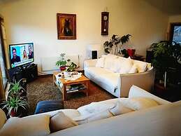 Hostal Akainij