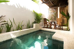 The Mandana Gili Air