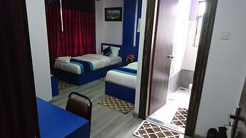 Three Boys Apartment and Guest House
