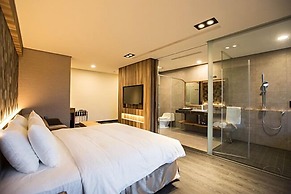 Tan Villa