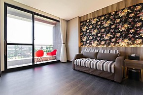 Tan Villa