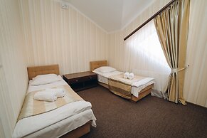 Hotel Complex Globus