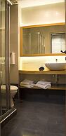 Athlos Hotel