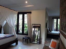 Widi House
