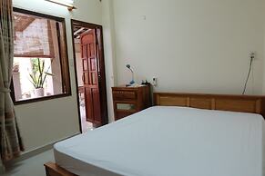 Moon House Nha Trang