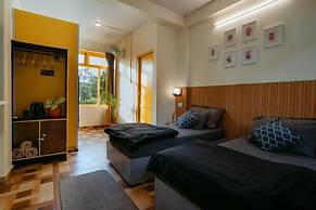 The Hosteller Bir