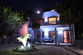 Lilies Villa