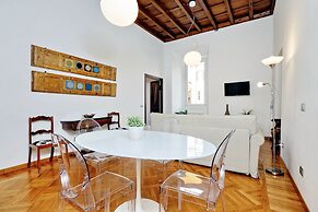 Giulia Charme - My Extra Home