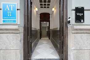 Numa Granada Vega