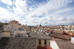 Numa Granada Vega