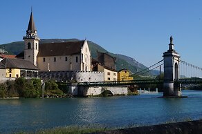 Logis hotel du Rhône