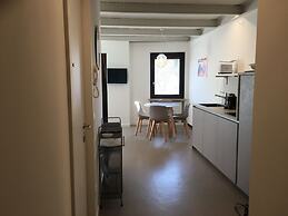 Rivadige Suite