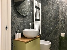 Rivadige Suite