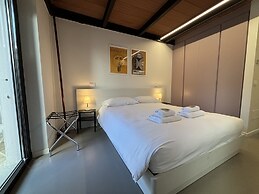 Rivadige Suite