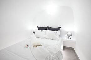 White Side Suites