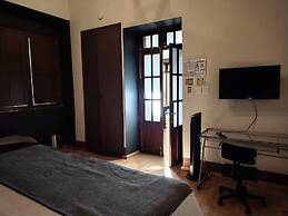 Hotel Aroma 406