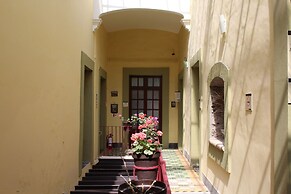 Hotel Aroma 406