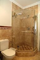 603 Oyster Schelles