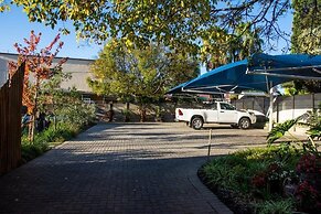 Mirabel Guesthouse