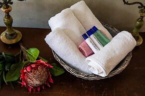 Mirabel Guesthouse