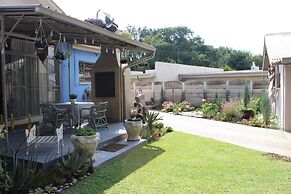 Mirabel Guesthouse