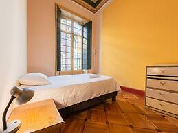 R10 Hostal - Hostel