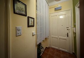 Srecko Apartment